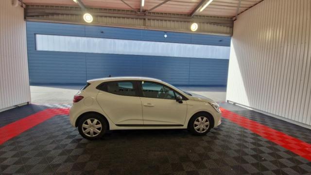 Renault Clio image 2