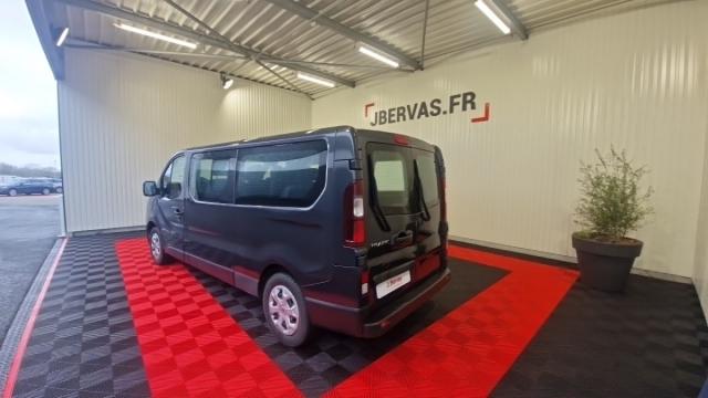 Renault Trafic image 2