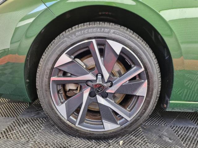 Peugeot 308 image 1