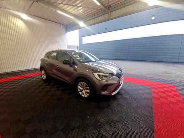 Renault Captur image 1