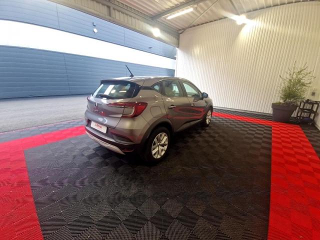 Renault Captur image 2