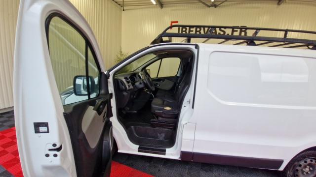 Renault Trafic image 3