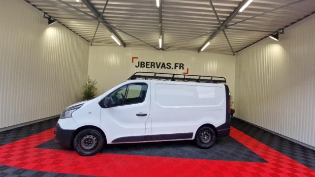Renault Trafic image 1