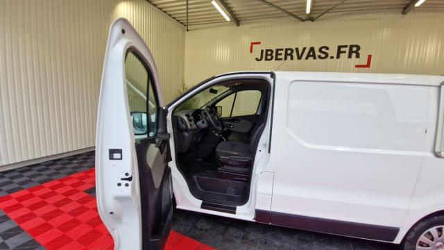 Renault Trafic image 4