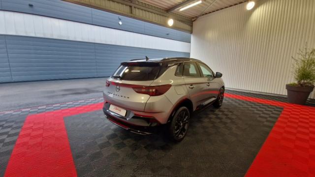 Opel Grandland image 2