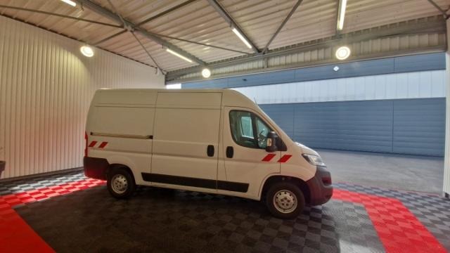 Peugeot Boxer image 4