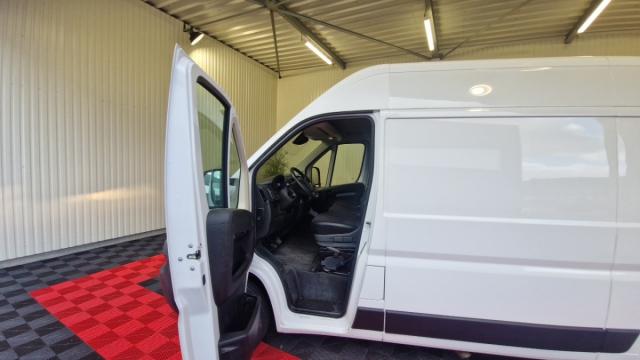 Peugeot Boxer image 9