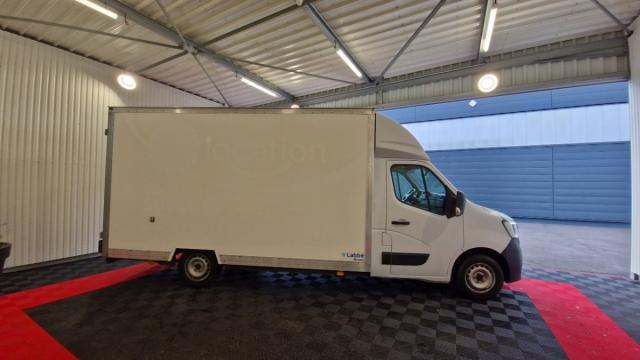 Renault Master image 2