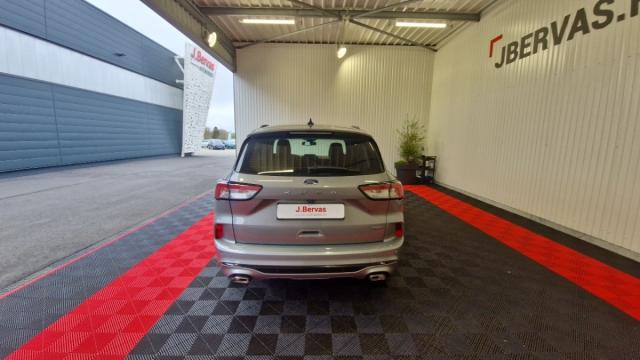 Ford Kuga image 3
