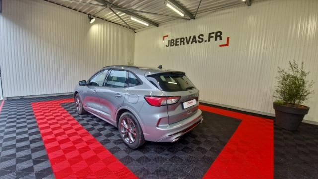 Ford Kuga image 6