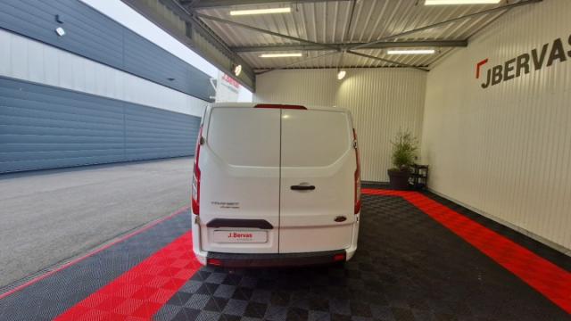 Ford Transit Custom image 3