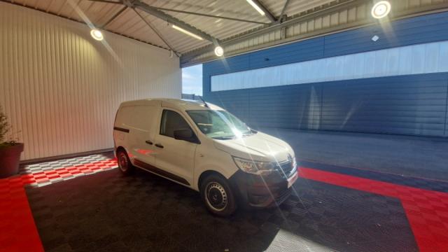 Renault Express Van image 8