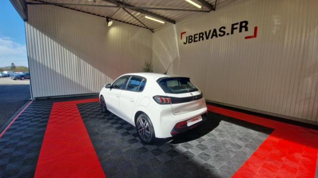 Peugeot 208 image 3