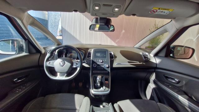 Renault Grand Scénic image 8