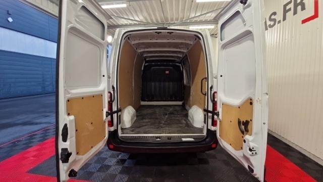 Renault Master image 3