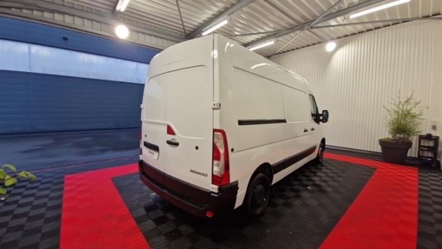Renault Master image 6