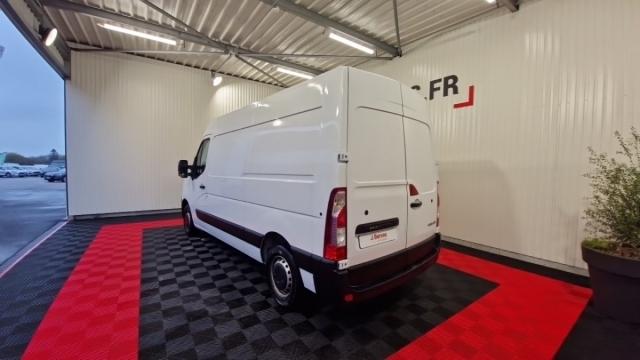 Renault Master image 1