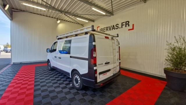 Renault Trafic image 4