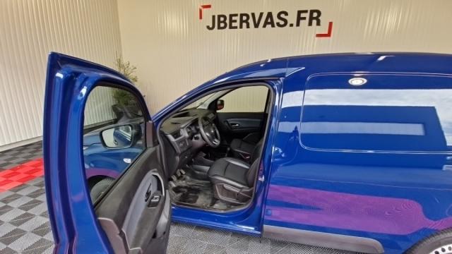 Renault Express Van image 7