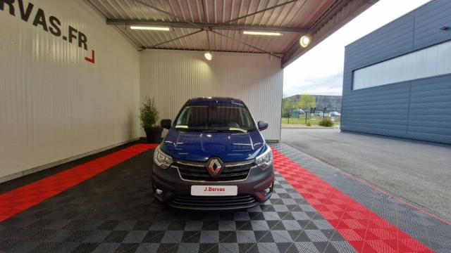 Renault Express Van image 3