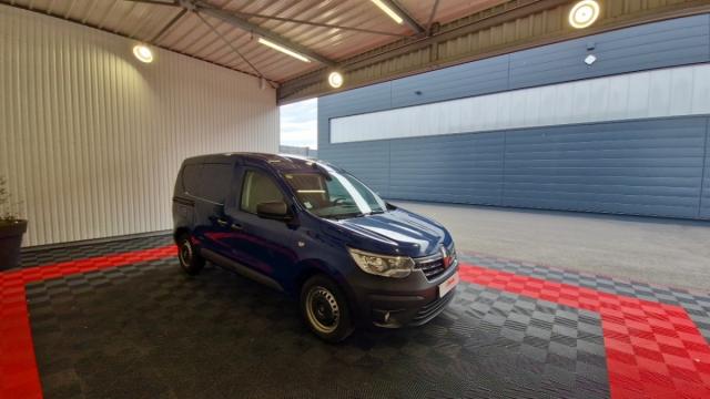 Renault Express Van image 4