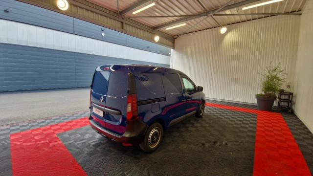 Renault Express Van image 8