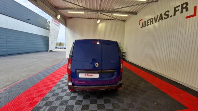 Renault Express Van image 5