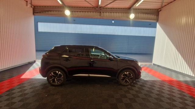 Peugeot 2008 image 3