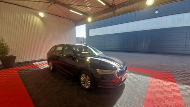 Skoda Octavia image 1