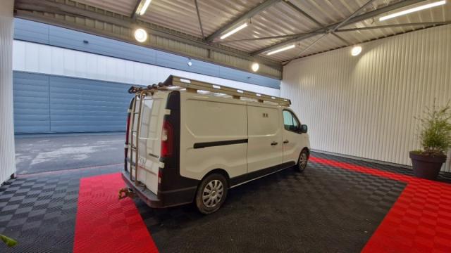 Renault Trafic image 3