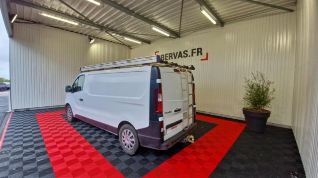 Renault Trafic image 4