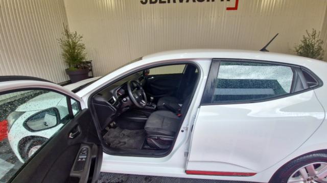 Renault Clio image 1