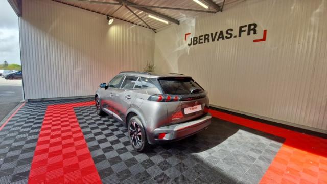 Peugeot 2008 image 2