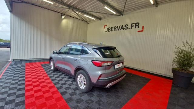 Ford Kuga image 9