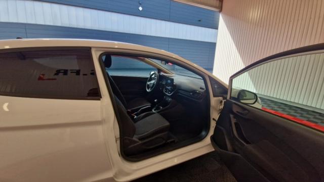 Ford Fiesta image 2