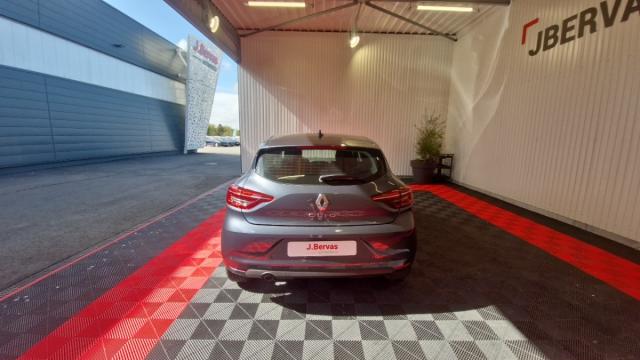 Renault Clio image 8