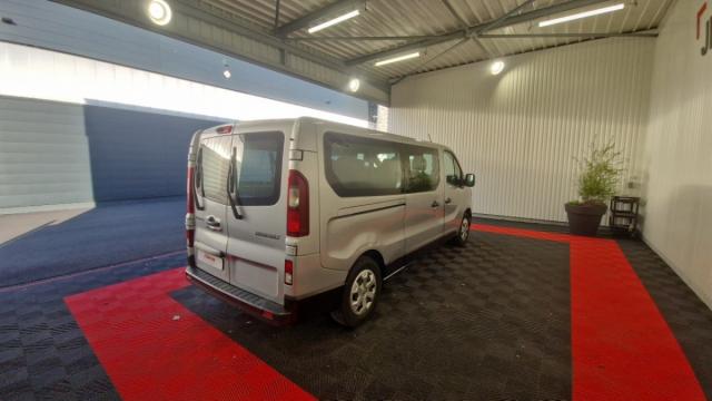 Renault Trafic image 1