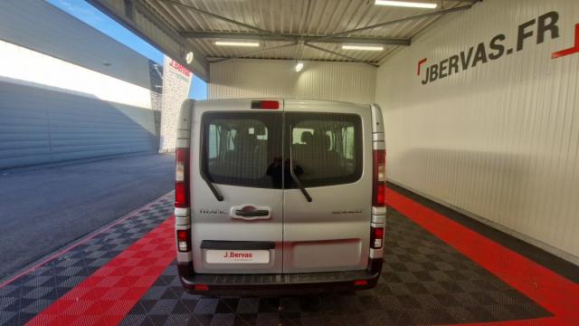 Renault Trafic image 8