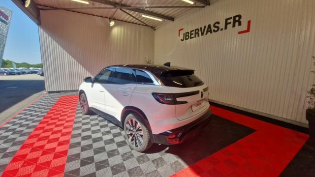 Renault Austral image 9