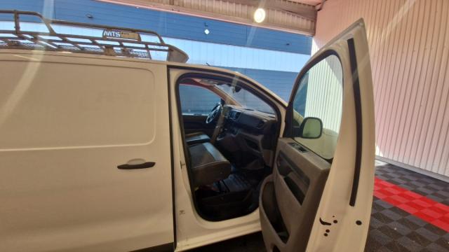 Citroen Jumpy image 2
