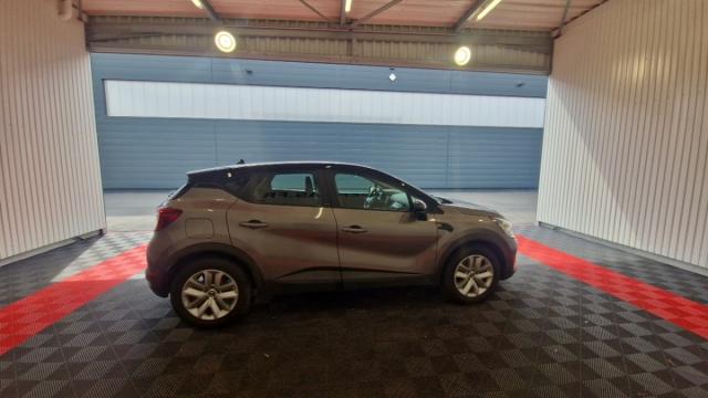Renault Captur image 6