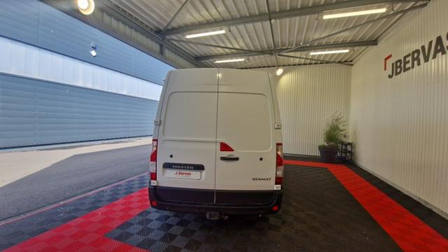 Renault Master image 2