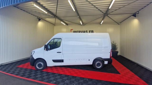 Renault Master image 1