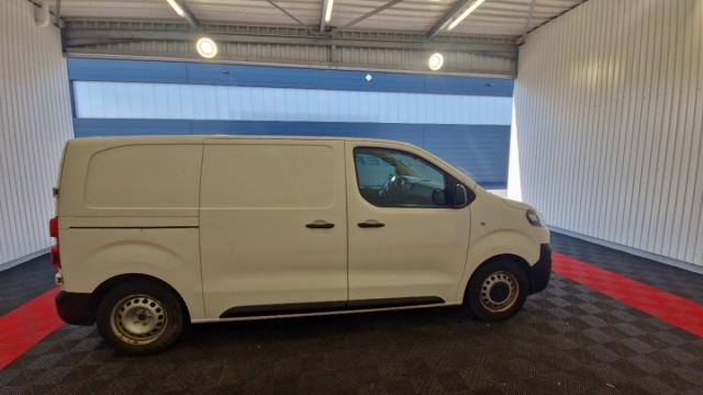 Citroen Jumpy image 9