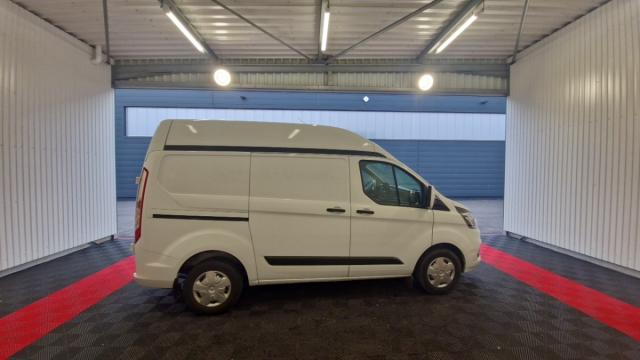 Ford Transit Custom image 3