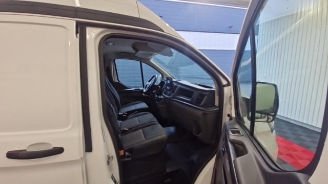 Ford Transit Custom image 9