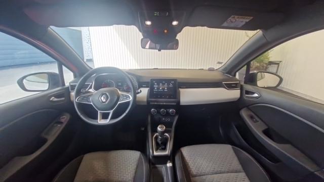 Renault Clio image 8