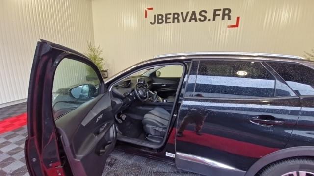 Peugeot 3008 image 3
