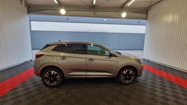 Opel Grandland image 6