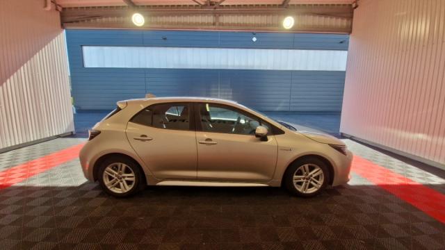Toyota Corolla image 5
